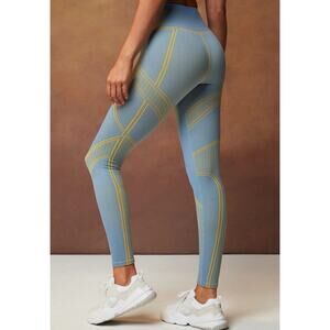 Fabletics Women’s Seamless High Waisted Compression Leggings Sz Extra Small XS